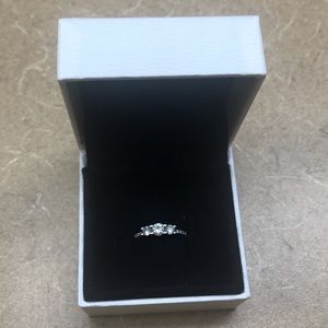 PANDORA - Fairytale Sparkle Ring